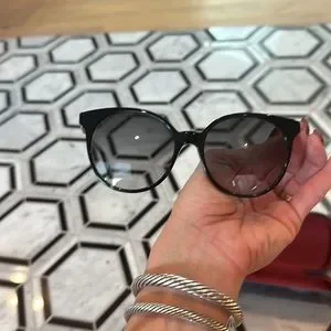 Gucci sunglasses gg0488s 54mm wide. Like new condition! AUTHENTIC Sunglasses Gucci GG 0488 S- 002, Havana / Brown / Havana, 54  main image 3